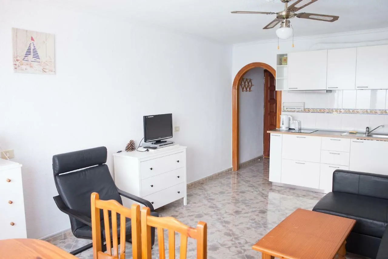 Europa 1 Dormitorio Puerto de Santiago